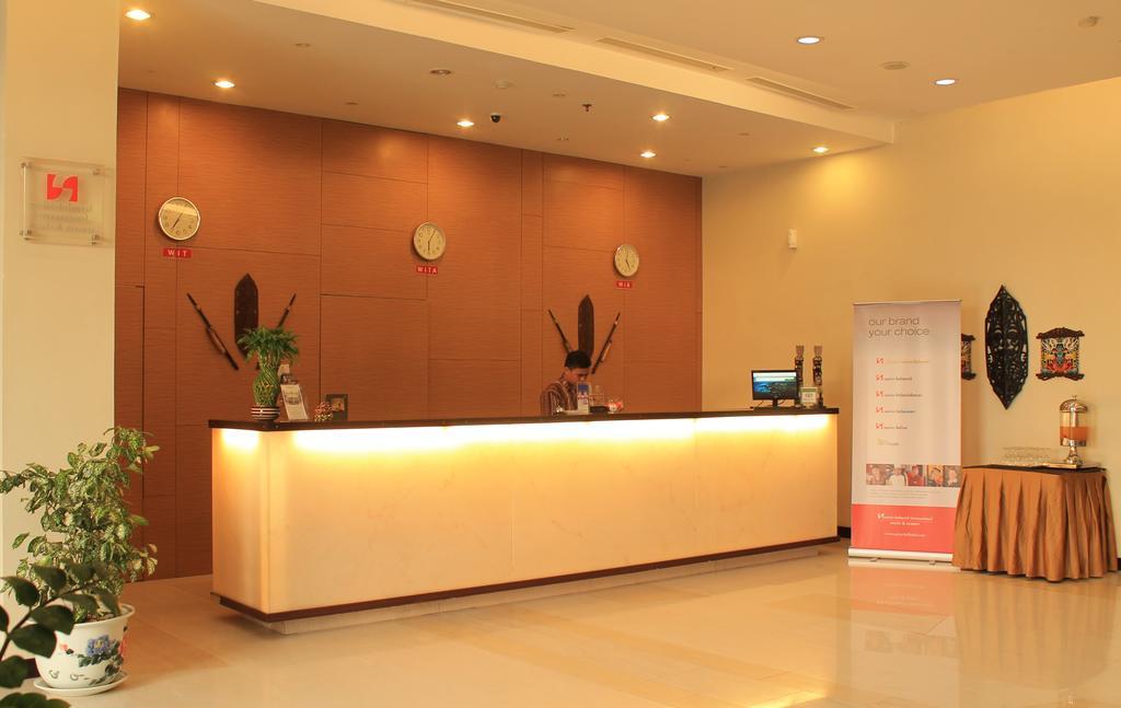 Swiss-Belinn פאנגקלאן בון מראה חיצוני תמונה