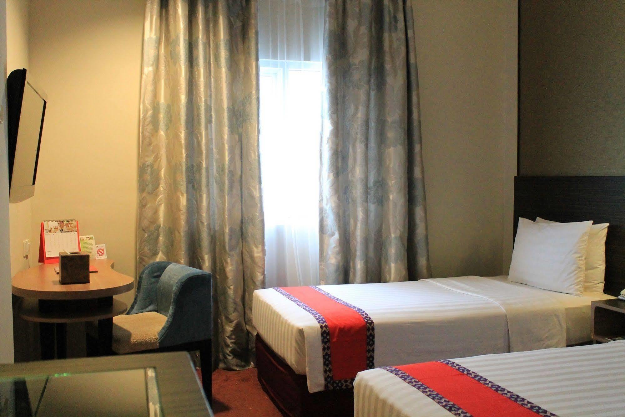 Swiss-Belinn פאנגקלאן בון מראה חיצוני תמונה