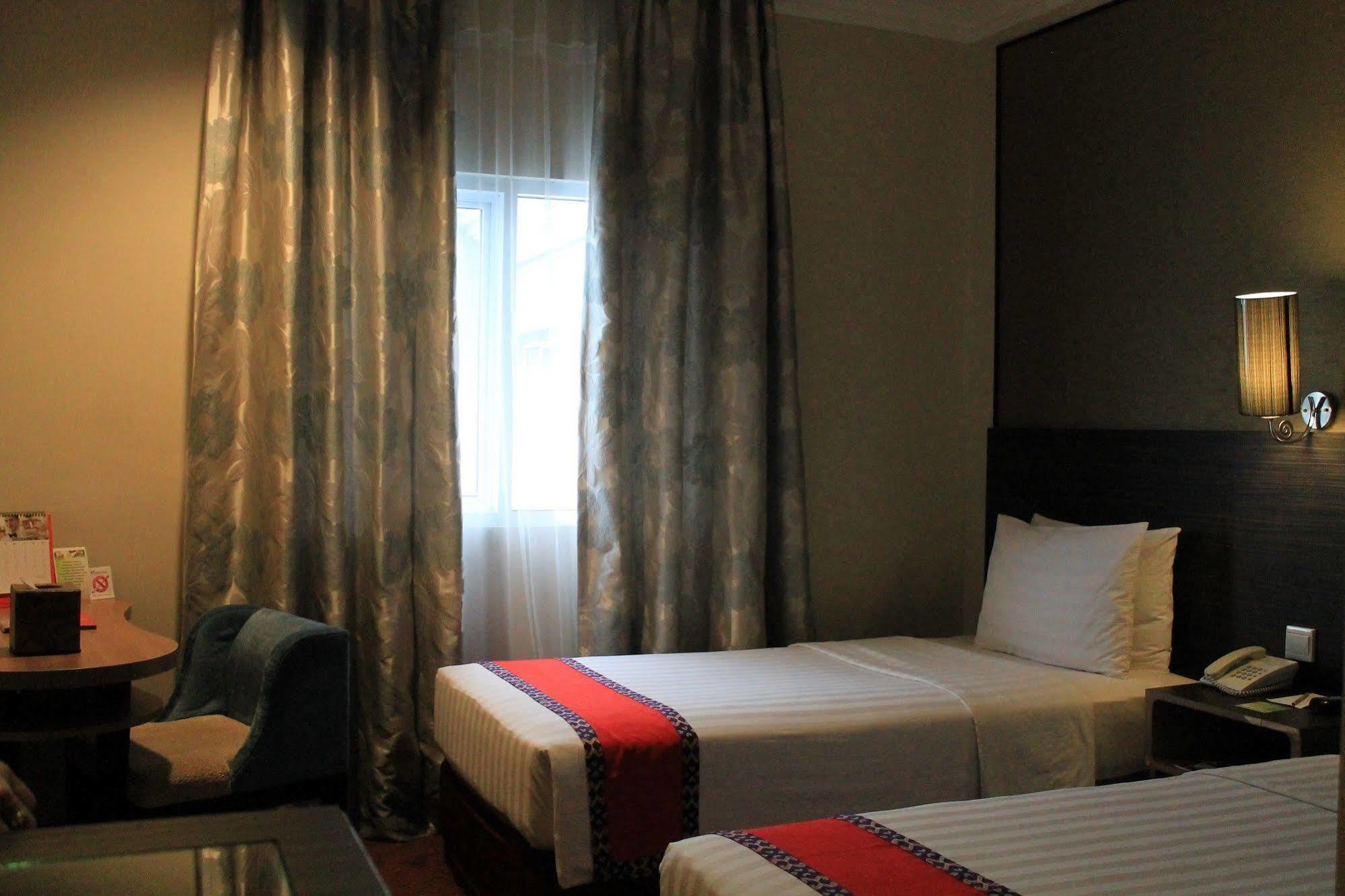 Swiss-Belinn פאנגקלאן בון מראה חיצוני תמונה